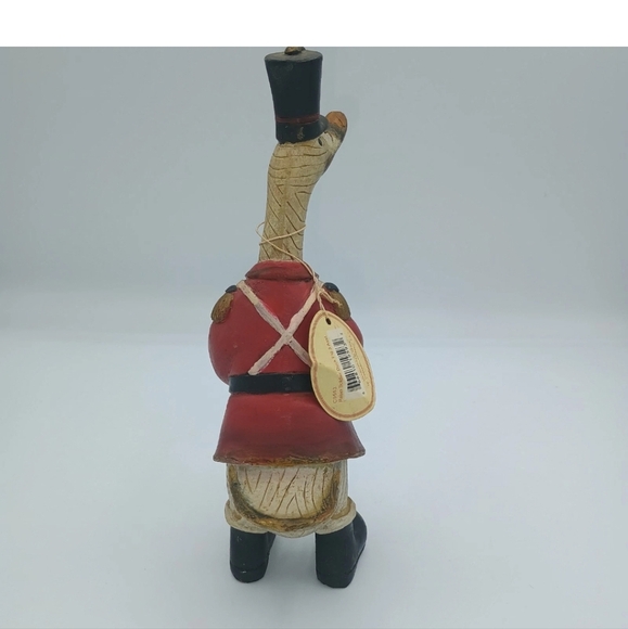 Red Soldier Figurine - Picture 2 of 7